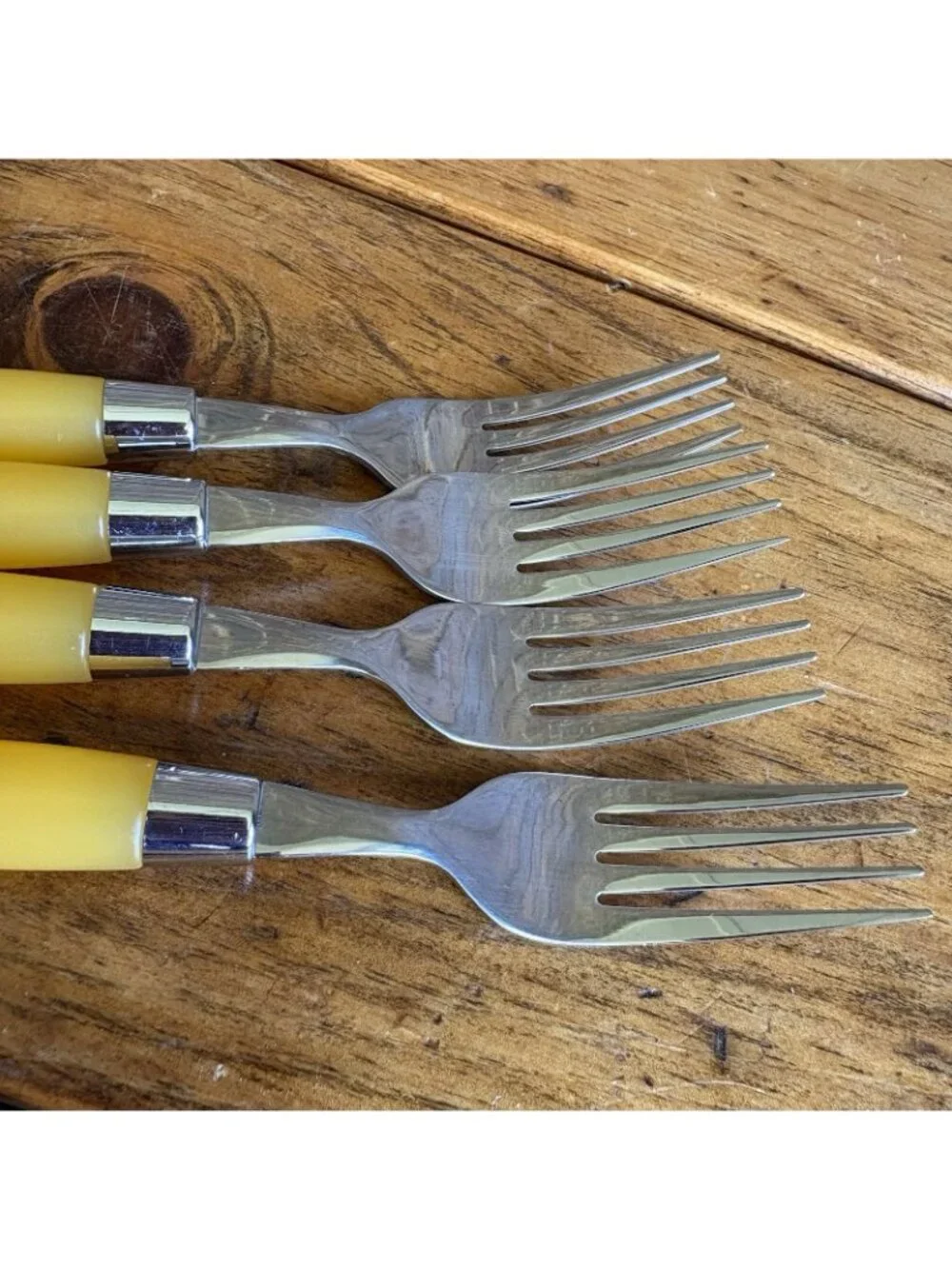 4 Cambridge Carnival MCM Yellow Plastic Handles Dinner Forks Stainless